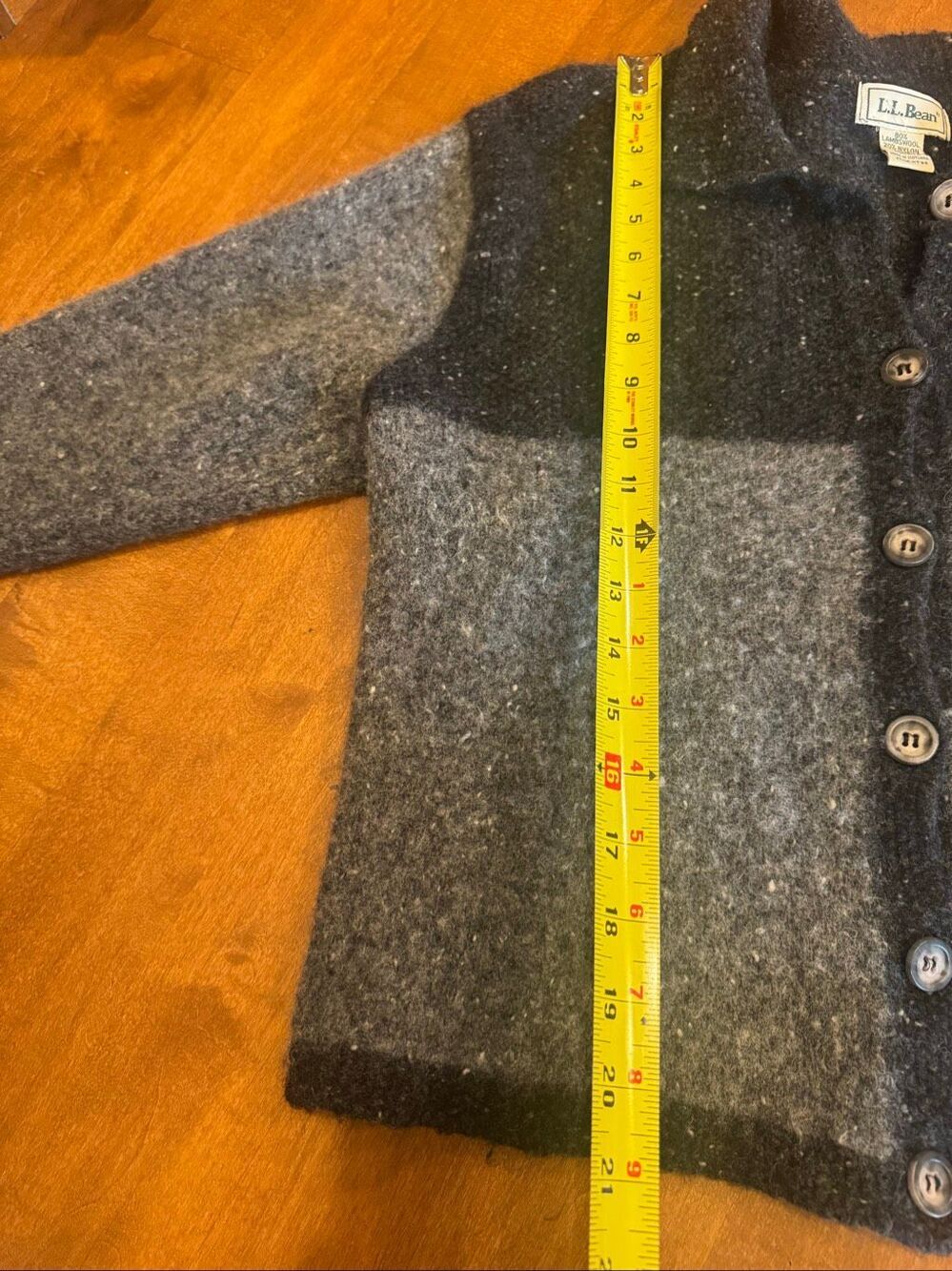 Vintage L.L.Bean Women’s M Lambswool Cardigan Made Scotland Colorblock Wool - Picture 4 of 5